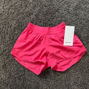 LULULEMON PINK HOTTY HOT SHORTS 4in